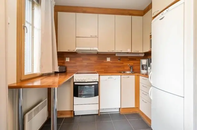 Mastonaitio80, Sauna