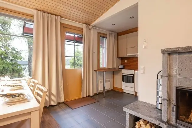 Mastonaitio80, Sauna