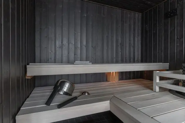 PyhäLinna 93, Sauna