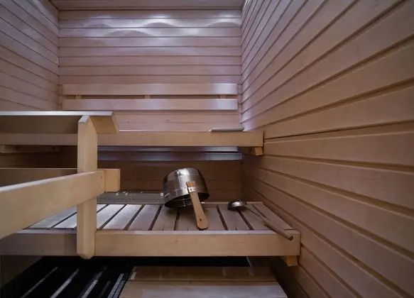 PyhäSuites 43, Sauna