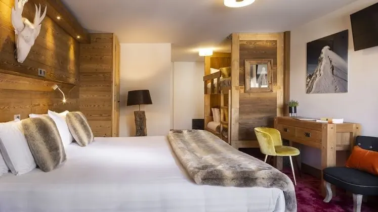 Family Dört Kişilik Oda