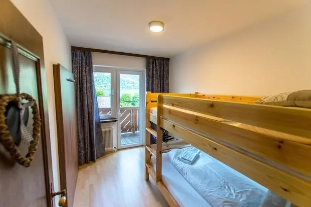 Comfort Apart Daire, 3 Yatak Odası, Göl Manzaralı (The View)