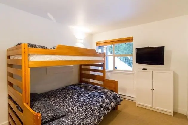 Daire, Birden Çok Yatak (Ski in/Out, Great Location, Free Shut)