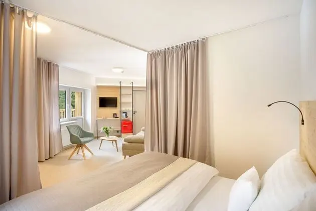 Superior Tek Büyük Yataklı Oda, 1 Büyük (Queen) Boy Yatak ve Çekyat, Balkon