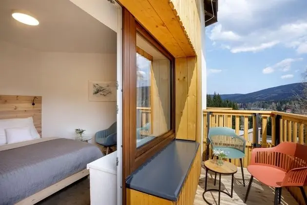 Tek Büyük Yataklı Oda, Balkon