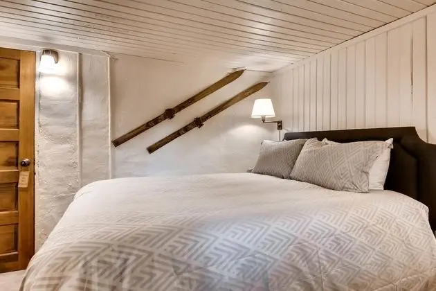 Oda (Ski Tip B&B - Private Room)