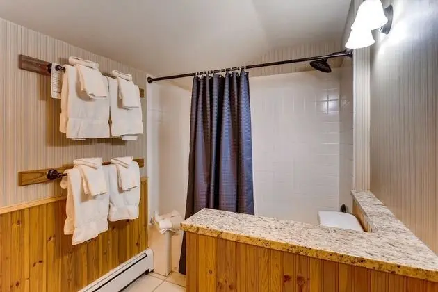 Süit (Ski Tip B&B - Petite)