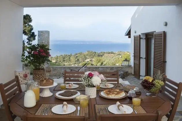 Deluxe Villa