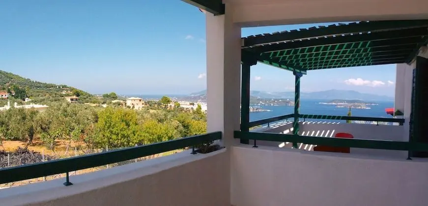 Tek Büyük veya İki Ayrı Yataklı Oda, Kısmi Deniz Manzaralı