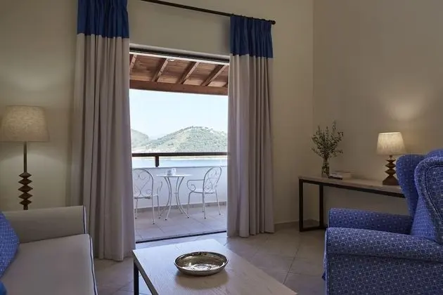 Çatı Katı (Loft), Deniz Manzaralı