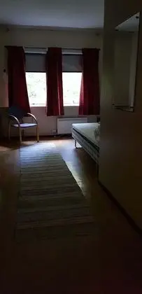 Basic Tek Büyük Yataklı Oda