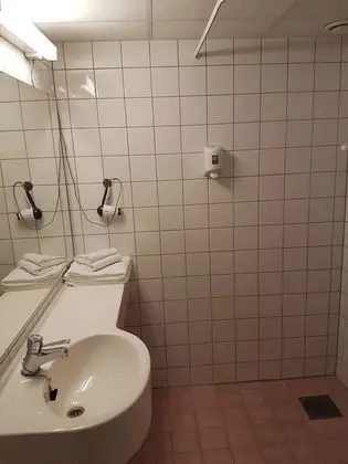 Standard Tek Büyük veya İki Ayrı Yataklı Oda, 2 Tek Kişilik Yatak