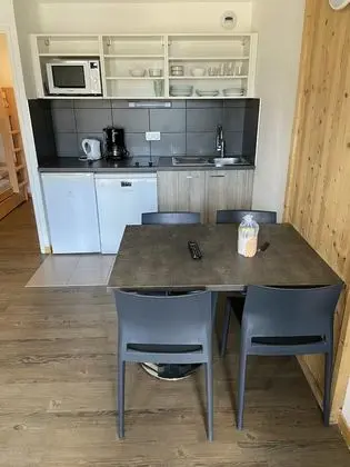 Stüdyo (2727043, Coin Montagne)