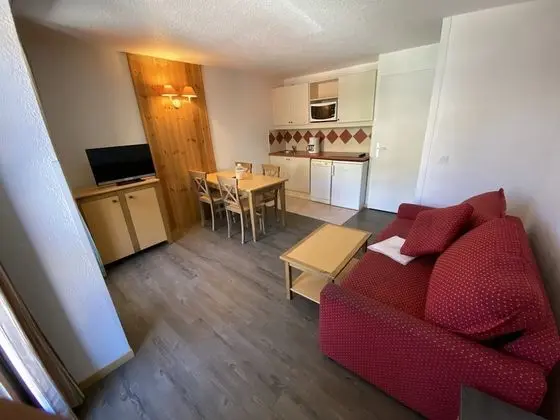 Stüdyo (2727043, Coin Montagne)