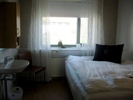 Tek Kişilik Oda, Ortak Banyo