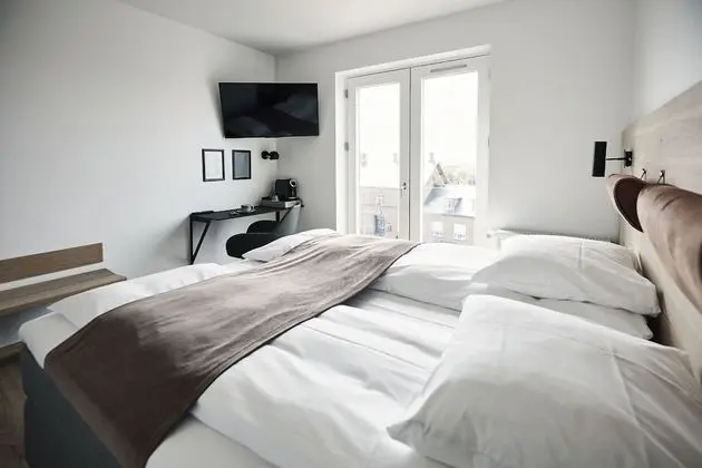 Business Oda, 1 En Büyük (King) Boy Yatak, Küvet, Şehir Manzaralı