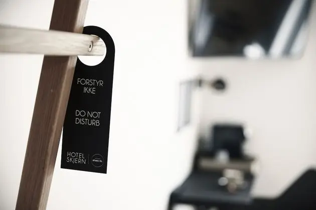 Business Oda, 1 En Büyük (King) Boy Yatak, Küvet, Şehir Manzaralı