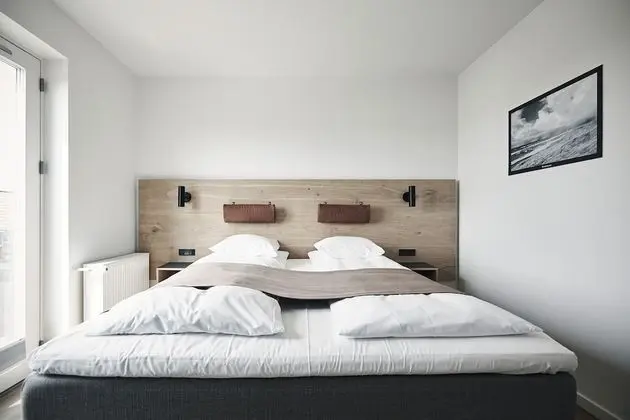 Business Oda, 1 En Büyük (King) Boy Yatak, Küvet, Şehir Manzaralı