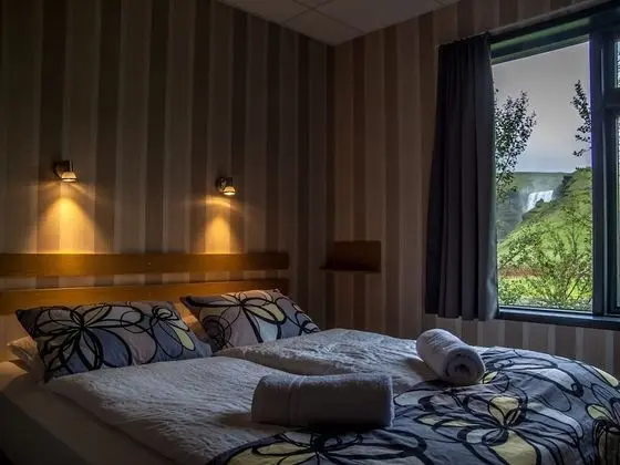 Tek Büyük veya İki Ayrı Yataklı Oda, Dağ Manzaralı