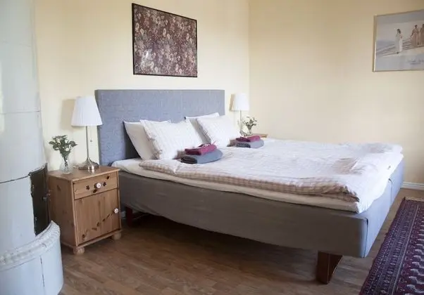 İki Ayrı Yataklı Oda, Ortak Banyo (B&B)