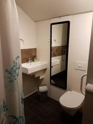 Üç Kişilik Oda, Özel Banyo