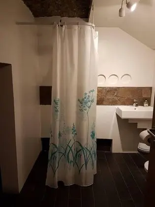 Üç Kişilik Oda, Özel Banyo
