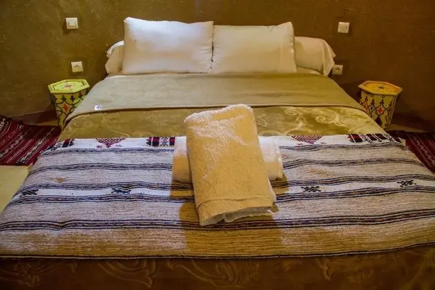 Tek Büyük Yataklı Oda (Agdez)