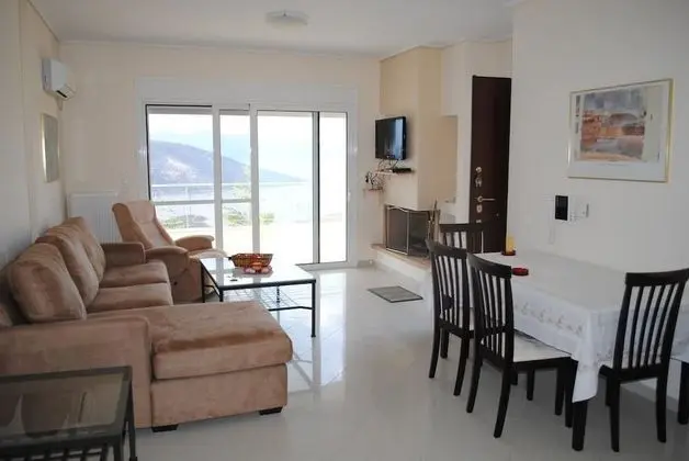Ev, 2 Yatak Odası (4)