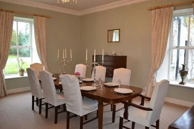 Exclusive Ev, Birden Çok Yatak, Sigara İçilmez, Bahçe Manzaralı