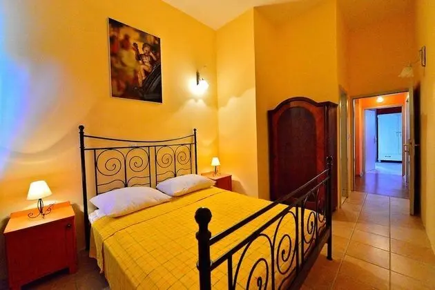 Comfort Tek Büyük Yataklı Oda