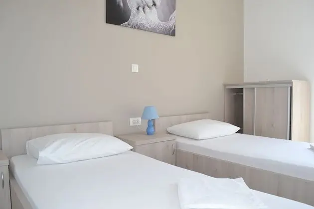 Tek Büyük Yataklı Oda, Balkon (1)