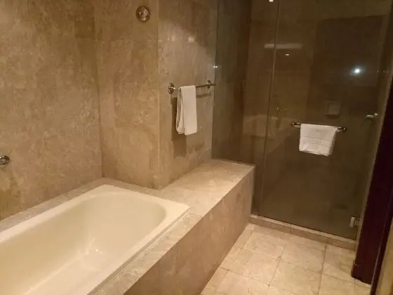 Classic Süit (Classic Suite)