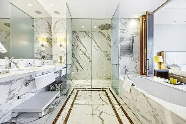 Sky Hermitage Apartment, 125 m2, 49th floor of the "Federation Tower West"