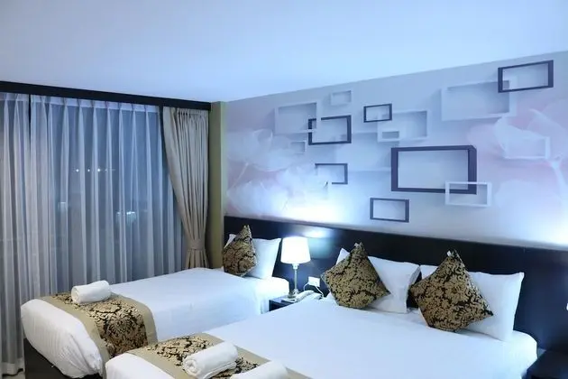 Deluxe Triple Room Mountain View