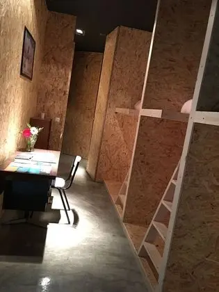 Ortak Ranzalı Oda, Karma Ranzalı Oda, Ortak Banyo