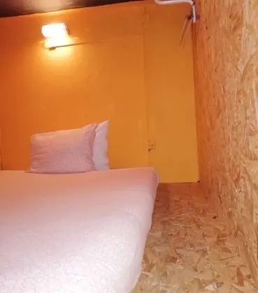 Ortak Ranzalı Oda, Karma Ranzalı Oda, Ortak Banyo