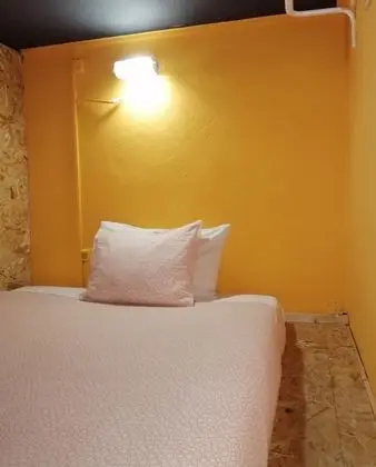 Ortak Ranzalı Oda, Karma Ranzalı Oda, Ortak Banyo