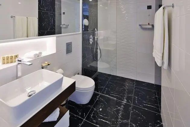 Superior Double Room with Free Parking