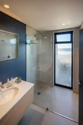 Classic Tek Büyük veya İki Ayrı Yataklı Oda, Okyanus Manzaralı