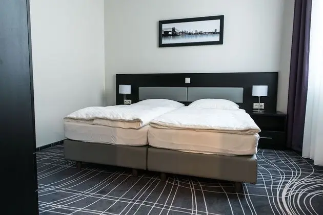 Tek Büyük Yataklı Oda