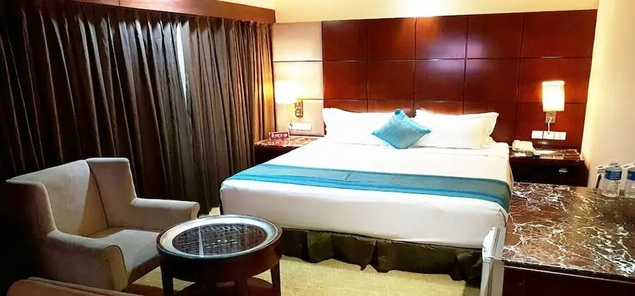 Executive Single, Double or Twin Room