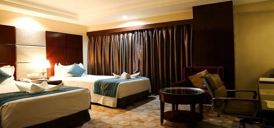 Executive Single, Double or Twin Room