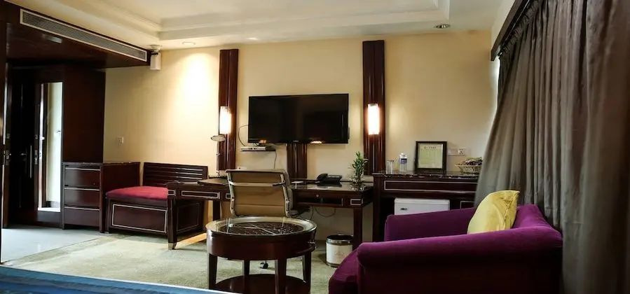 Royal Suite