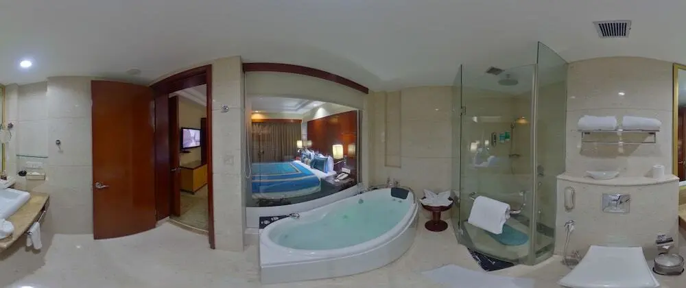 Royal Suite