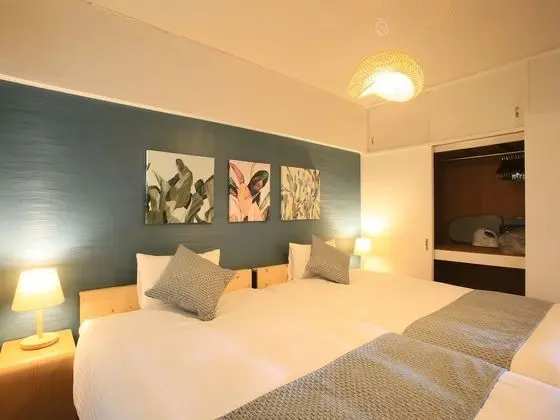 Junior Süit, 2 Yatak Odası, Sigara İçilmez (Twin room and 1 Queen bed)