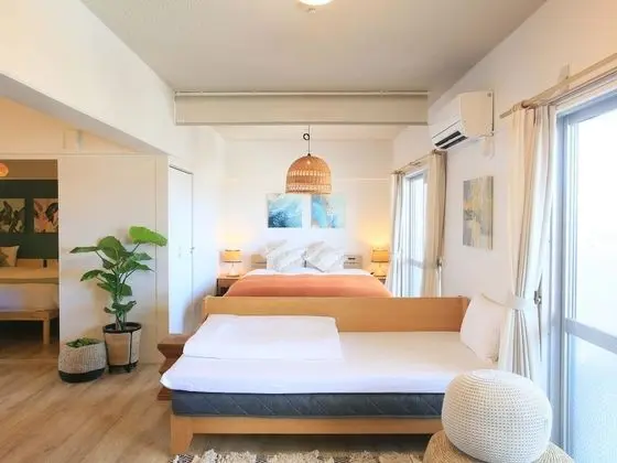 Junior Süit, 2 Yatak Odası, Sigara İçilmez (Twin room and 1 Queen bed)