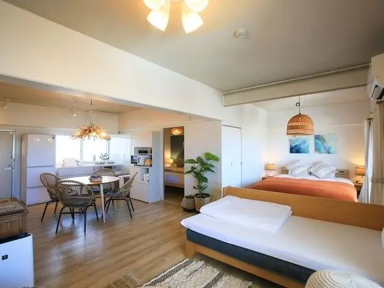 Junior Süit, 2 Yatak Odası, Sigara İçilmez (Twin room and 1 Queen bed)