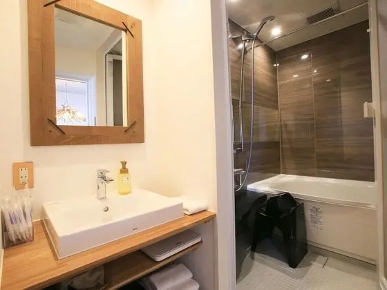 Junior Süit, 2 Yatak Odası, Sigara İçilmez (Twin room and 1 Queen bed)