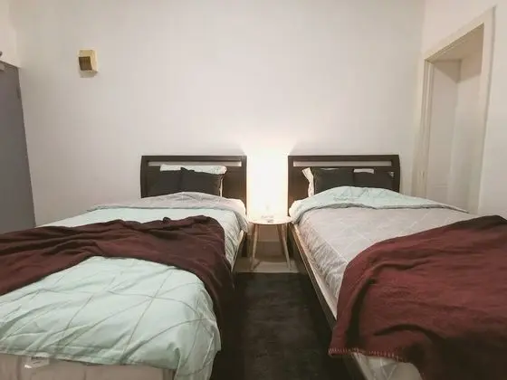 Comfort Twin Beds Studio
