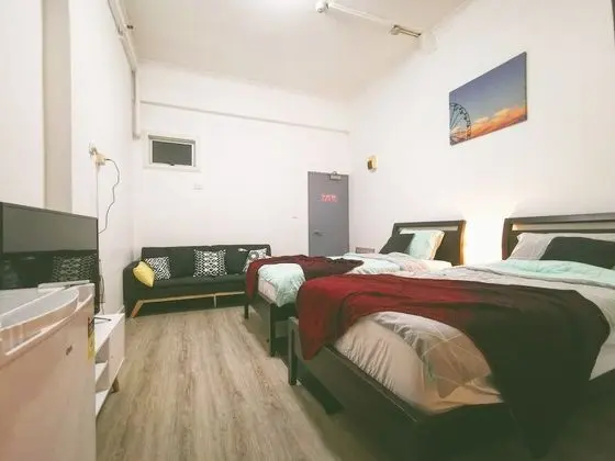Comfort Twin Beds Studio